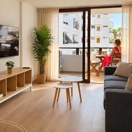 Location 3br , 2br, Communal Pool Maspalomas (Gran Canaria)